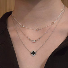 Flora Sparkle Onyx Small Necklace