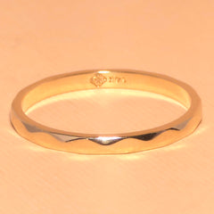 Agnes Ridge Pattern Gold Ring