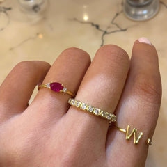 Amy Oval Birthstone Ring