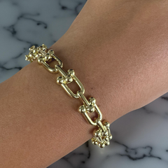 Buckle Chain Link Bangle Cuff Bracelet