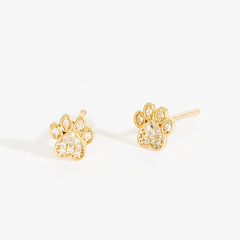 Pepper Diamond Paw Print Stud Earrings