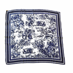 Noellery Design Magnetic Scarf