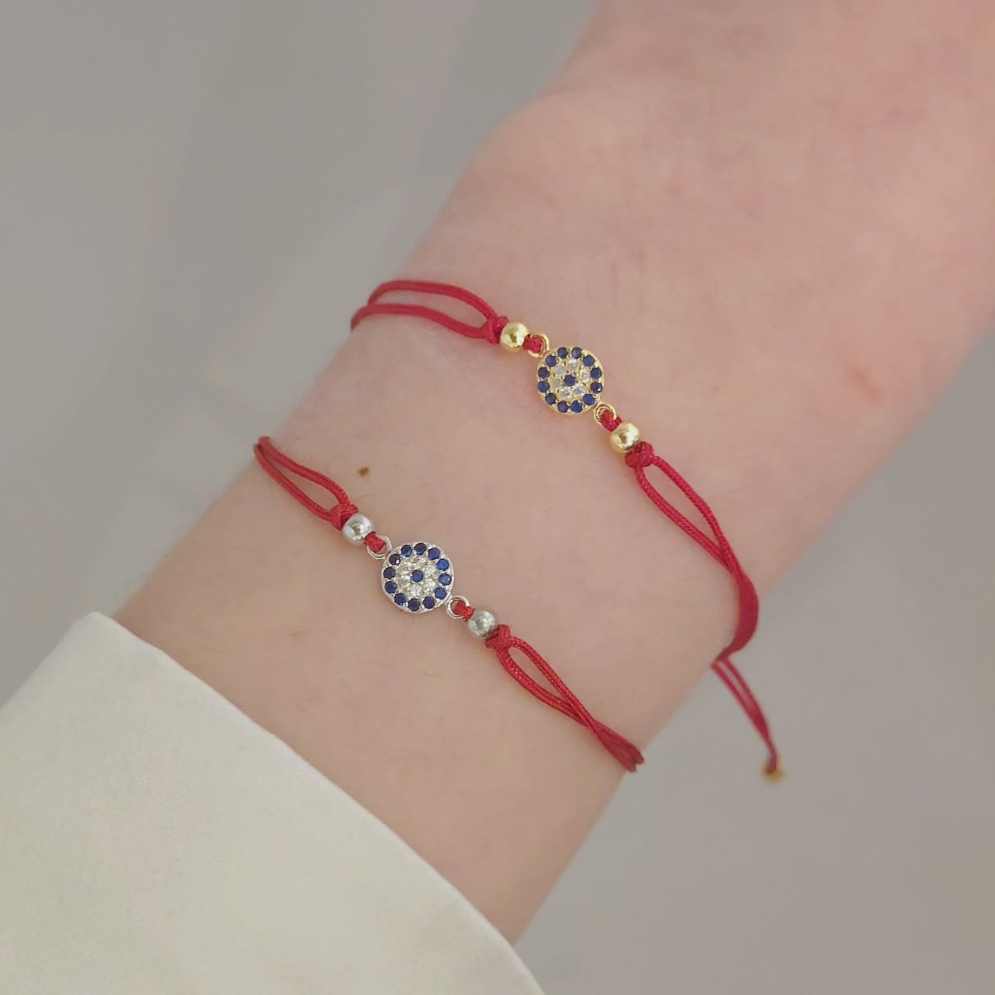Evil Eye Small Disc Red Thread Bracelet