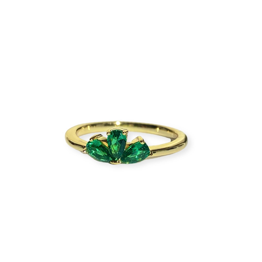 Geovana Emerald Teardrop Cluster Ring