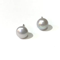 Pearlea Freshwater (M) 8mm Studs